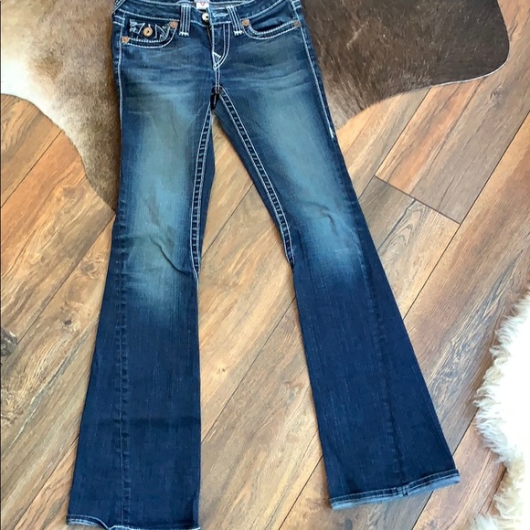 True Religion Bootcut Jeans! - Picture 3 of 5